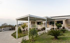 Point R40 Lodge - Conference, Self Catering & Spa